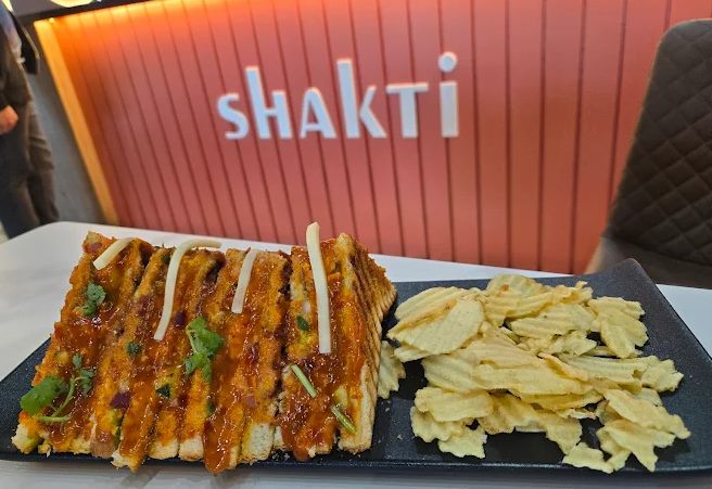 Grilled sandwich with chips at the Shakti counter